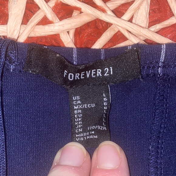 Forever 21 Navy Blue and Silver Vertical Striped Bodycon! Size L! - Picture 4 of 11